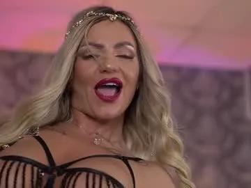 Freechat almavelia on Chaturbate