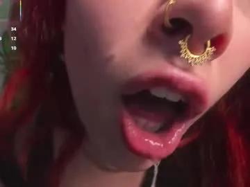 Freechat bri_von_dhara_ on Chaturbate