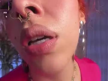 Freechat bri_von_dhara_ on Chaturbate