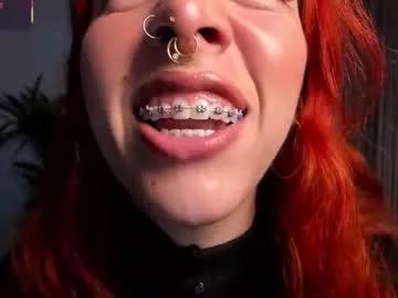 Freechat bri_von_dhara_ on Chaturbate