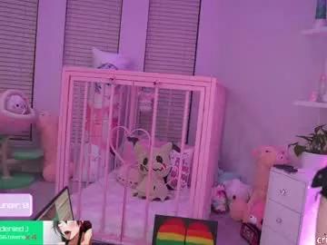 Freechat crimsonkitten on Chaturbate