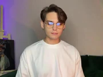 Private danieltuckerr on Chaturbate