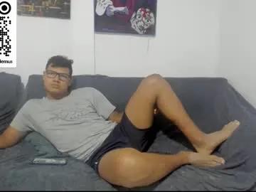 Freechat darren_lemus on Chaturbate