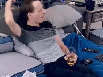 Freechat dilldough405 on Chaturbate