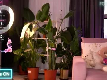 Freechat emilyraymont on Chaturbate