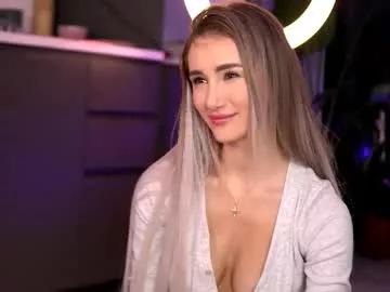 Freechat emilyraymont on Chaturbate