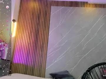 Freechat emma__rose1 on Chaturbate