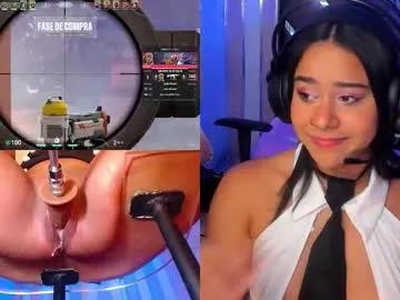 Freechat ginakurt_ on Chaturbate