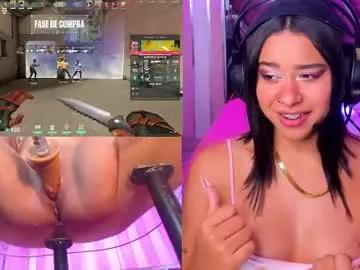 Freechat ginakurt_ on Chaturbate