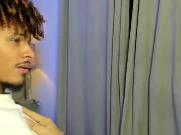 jordan_love7 — GOAL: STRIPTEASE DANCE SHOW [220 tokens remaining] Welcome to my room! #latino #findom #bbc #dance #ebony