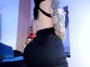 Freechat juicy_led_ on Chaturbate