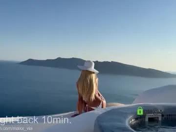 Freechat kissabella on Chaturbate