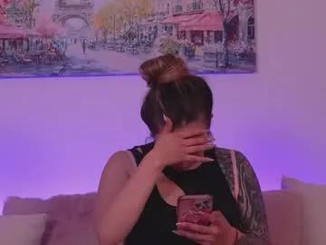 Freechat lilith_gray9 on Chaturbate