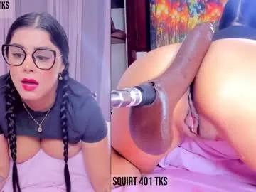 lindsay_lou — GOAL: double penetration [2413 tokens remaining] Today I will have my dildo showed in the pussy! () Hiii! So freaking horny And tight!my fav 601 #fuckmachine #latina #young #squirt #anal
