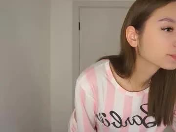 loiskapoi — #new g:sensually lick and suck my finger - Hello im Elza I'm 18 years old,  here im #shy #bigass #skinny #18 [25 tokens remaining]