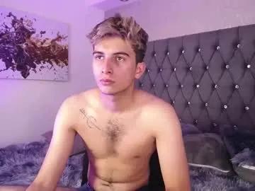 Freechat mr_williseo on Chaturbate