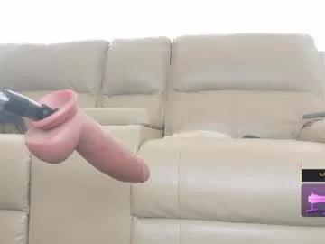 Freechat ohmysweetkitty on Chaturbate