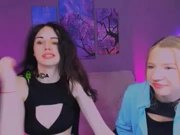 Freechat riley_sanders on Chaturbate