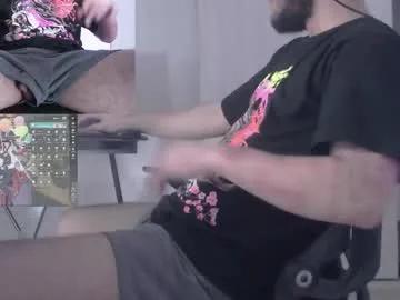 Freechat saat_hiel on Chaturbate