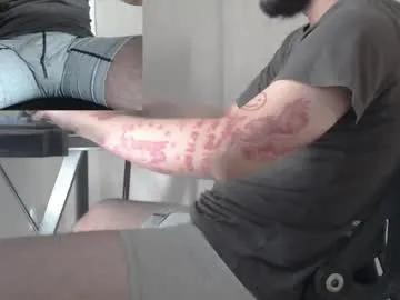 Freechat saat_hiel on Chaturbate