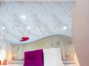 sara_rozze on Chaturbate 