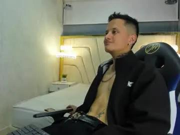 Private skinnyzeth on Chaturbate