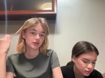 Private sweetdesiree_ on Chaturbate