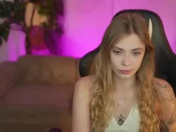 Private sweetdesiree_ on Chaturbate