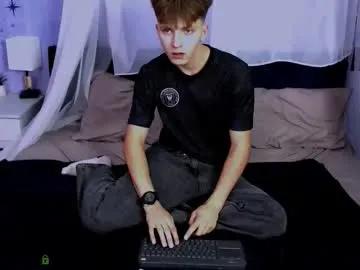 Freechat travis_wolf_ on Chaturbate