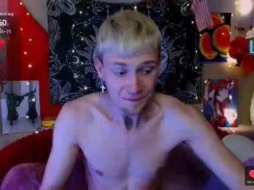 Freechat xavier_night81 on Chaturbate