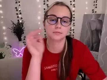 Private yours_piece_of_happiness_ on Chaturbate