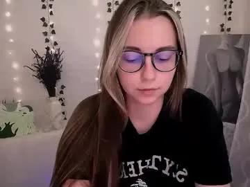 Private yours_piece_of_happiness_ on Chaturbate