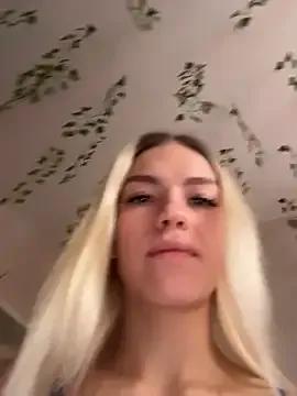 StripChat -Sexy_Barbie- is Freechat -Sexy_Barbie- — masturbation pussy+squirt