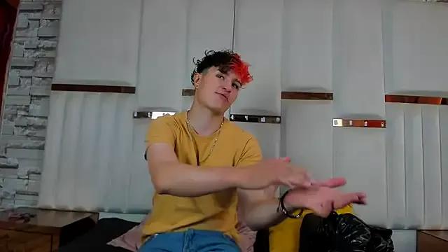 Private ANLLELOAndANGELA on StripChat