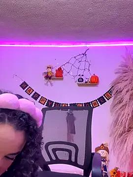 Freechat ariadna_cooper on StripChat