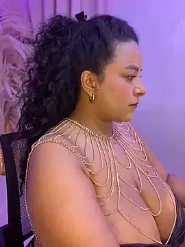 Freechat ariadna_cooper on StripChat