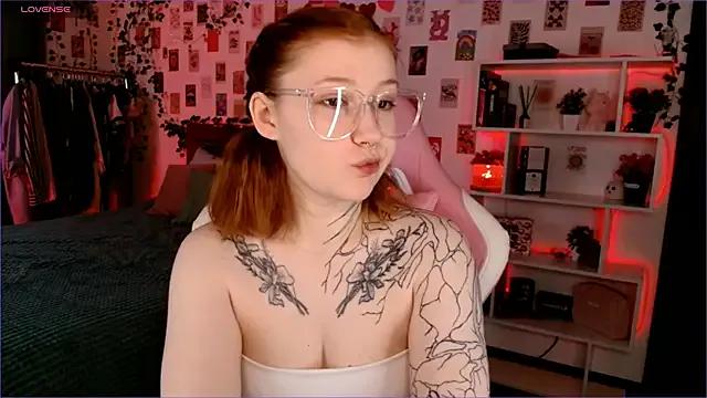 Freechat Ayla_Hicks on StripChat