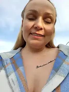 Group Bondgirl_013 on StripChat