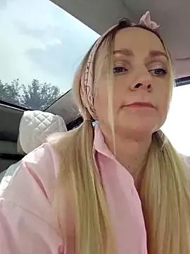 Group Bondgirl_013 on StripChat