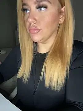 CurvyGirlMyla — HELP TOWARDS MY CAR 