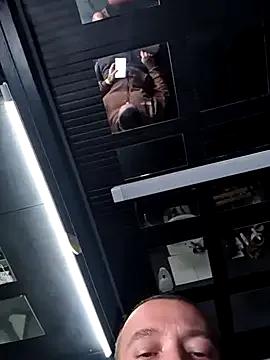 DarkDea — Blowjob in Public Street