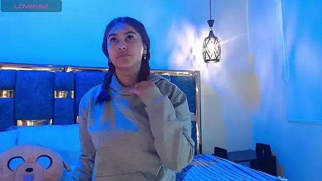 emily_fox_3 — Oral Sex Show