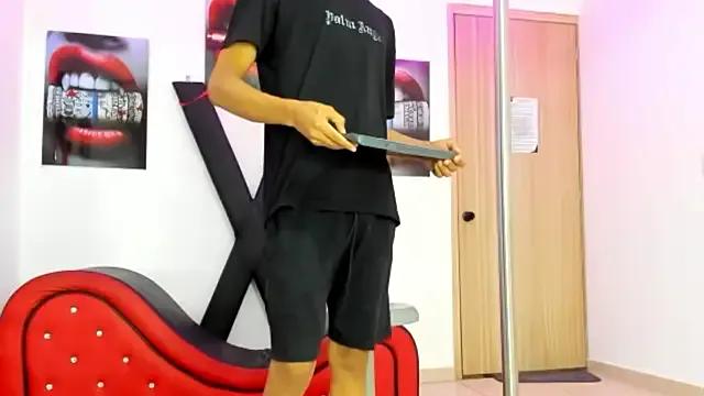 EMPIRE_BOYS1 — HI GUYS+ ALL NAKED 