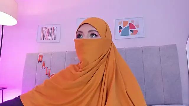 Freechat fatiima_ on StripChat