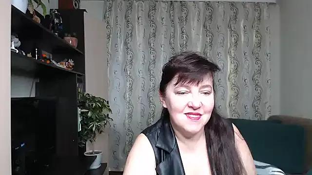 Illusionq on StripChat 