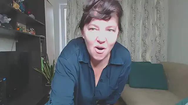 Illusionq on StripChat 