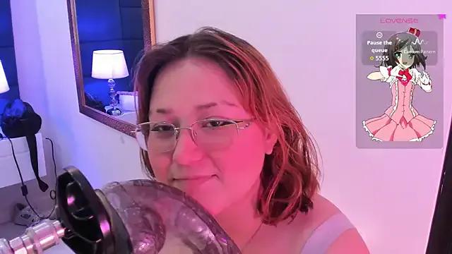 Freechat isa_grey_ on StripChat