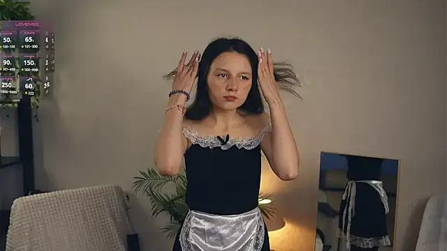 JanellHousen — I suck my fingers juicy