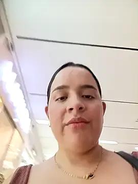 StripChat Julieth_hot-69 is Freechat Julieth_hot-69 — Working in a store, show me your tits