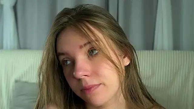 KarriBrownd on StripChat 